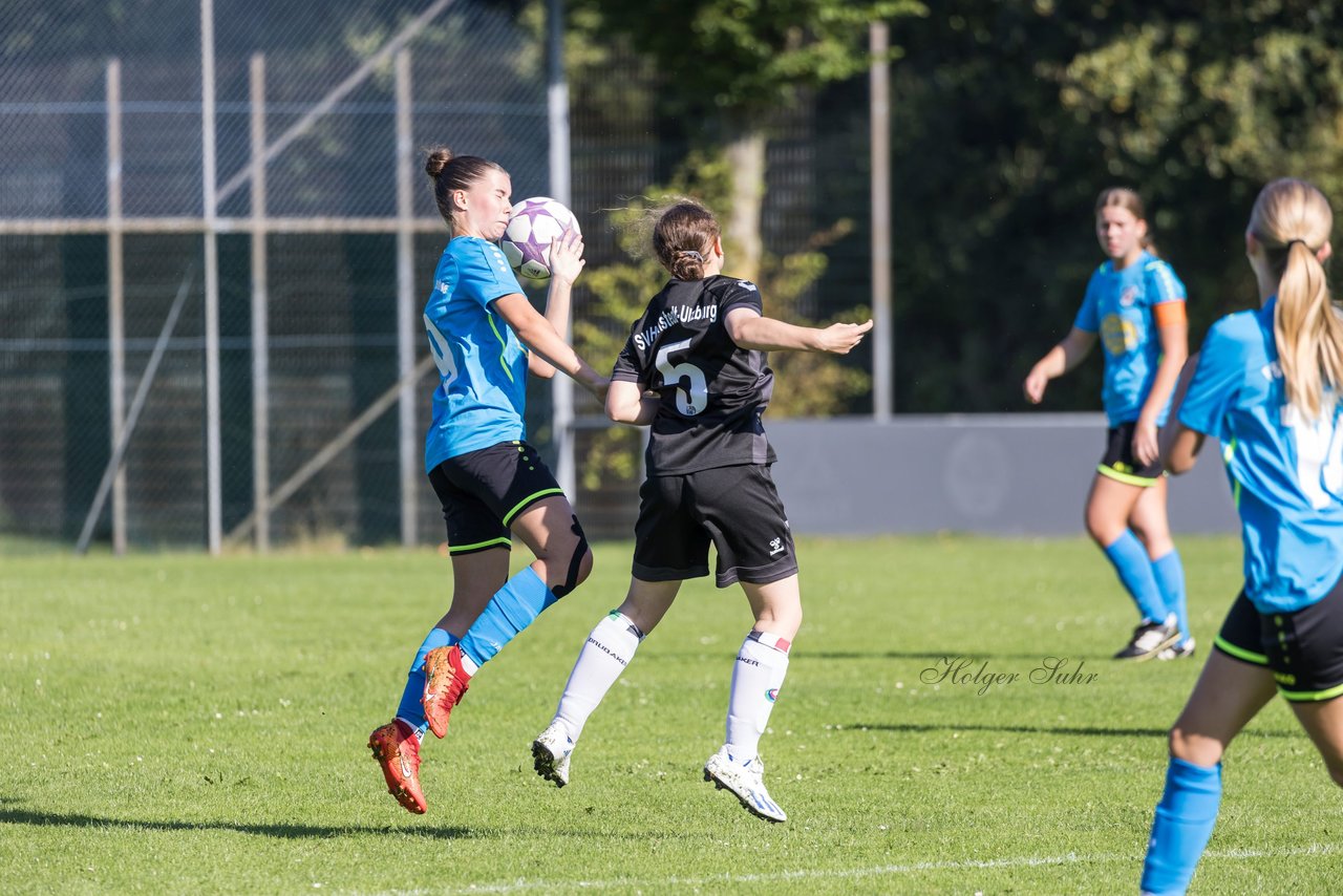 Bild 109 - wBJ SV Henstedt Ulzburg - FSG Oldendorf Itzehoe : Ergebnis: 2:5